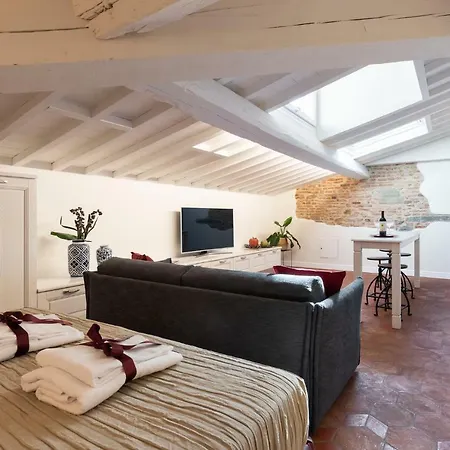Giotto Center Appartement *